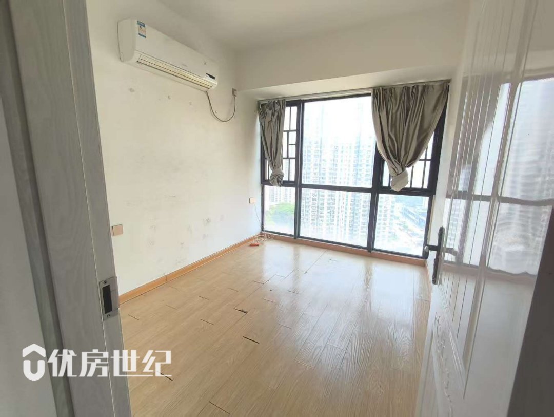 天茂城市广场,天茂城市广场 电梯高层 边套三彩 4室2厅2卫1阳台,办公装6