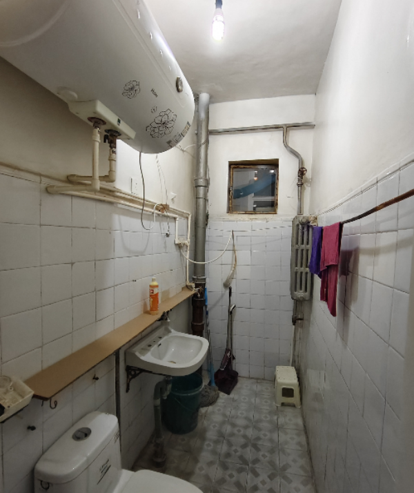 新华北小区,新华北小区5楼80平简装22万3