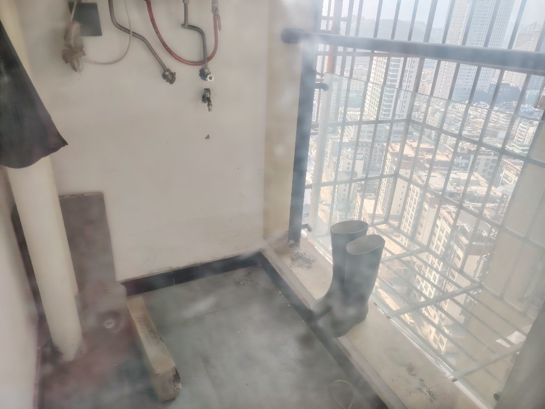 凤凰汉城,市中心,安静小区,3室2厅1卫1阳台普通,江景房6