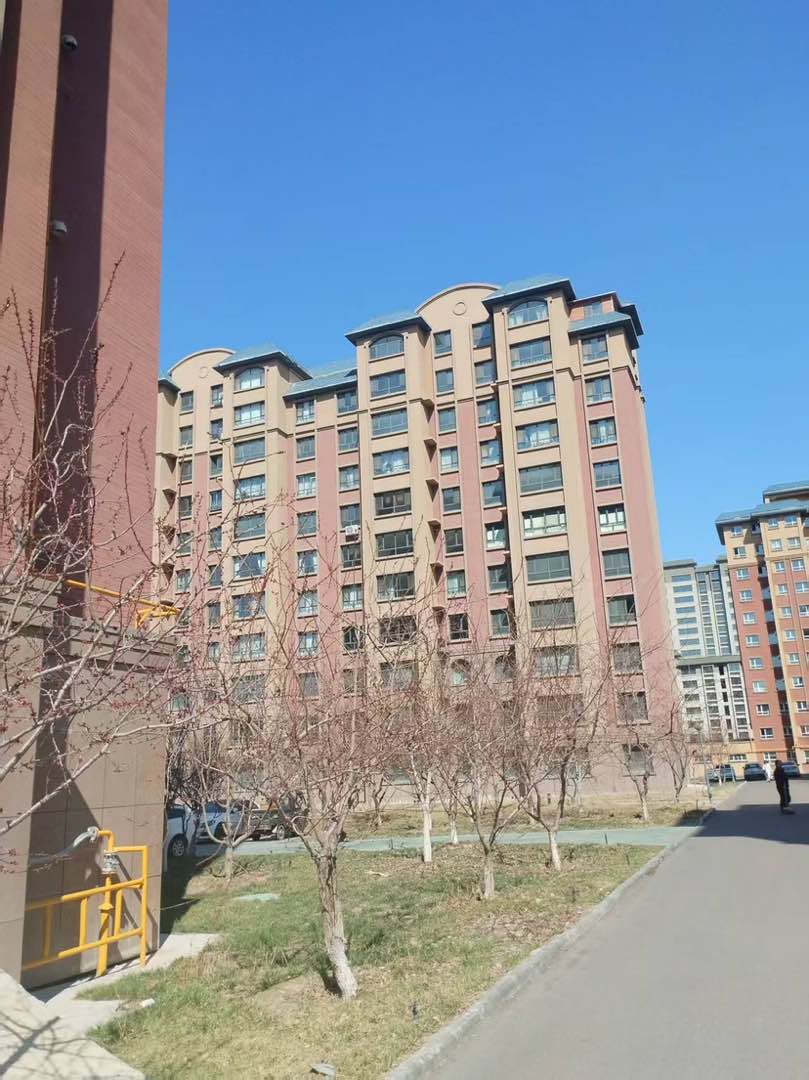 绿城怡和景苑,5室,房型正气,采光佳9