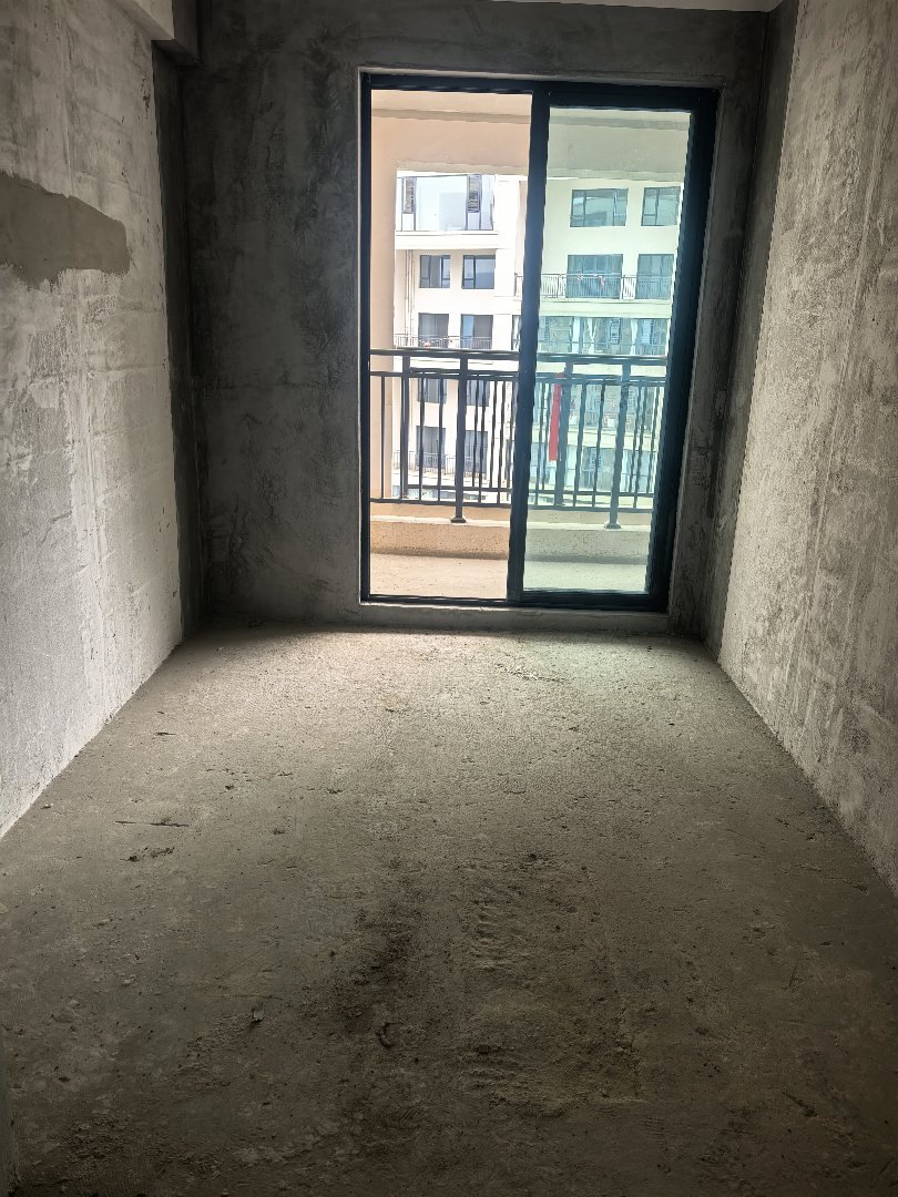 新城凤凰台,精品好房,新城凤凰台3室2厅2卫1阳台,房主急售6