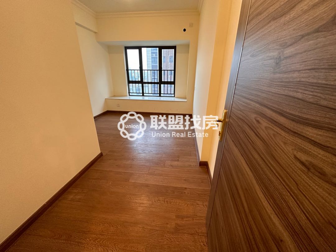 碧桂园城央府,家的感受,心的归属!碧桂园城央府中间层四房精装未入住独立电梯12