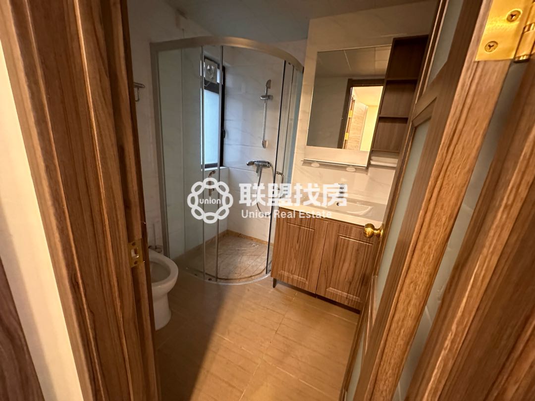 碧桂园城央府,家的感受,心的归属!碧桂园城央府中间层四房精装未入住独立电梯5