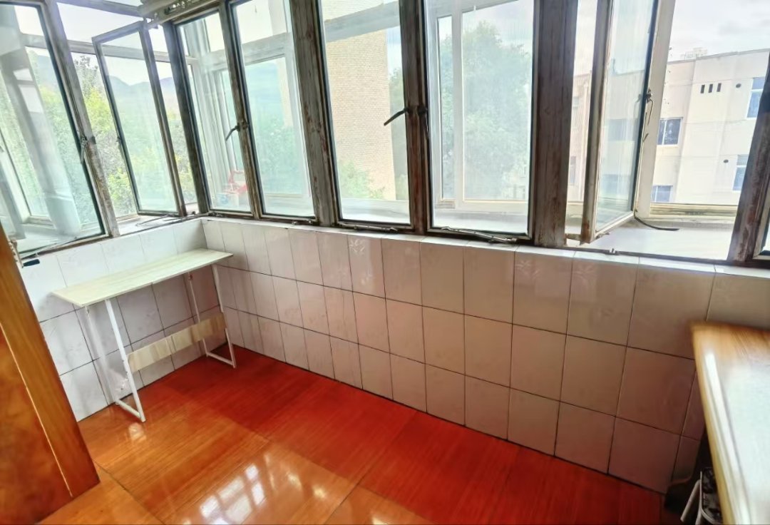 矿建小区,矿建小区59.88㎡2室1厅1卫1阳台好房出售2003年5
