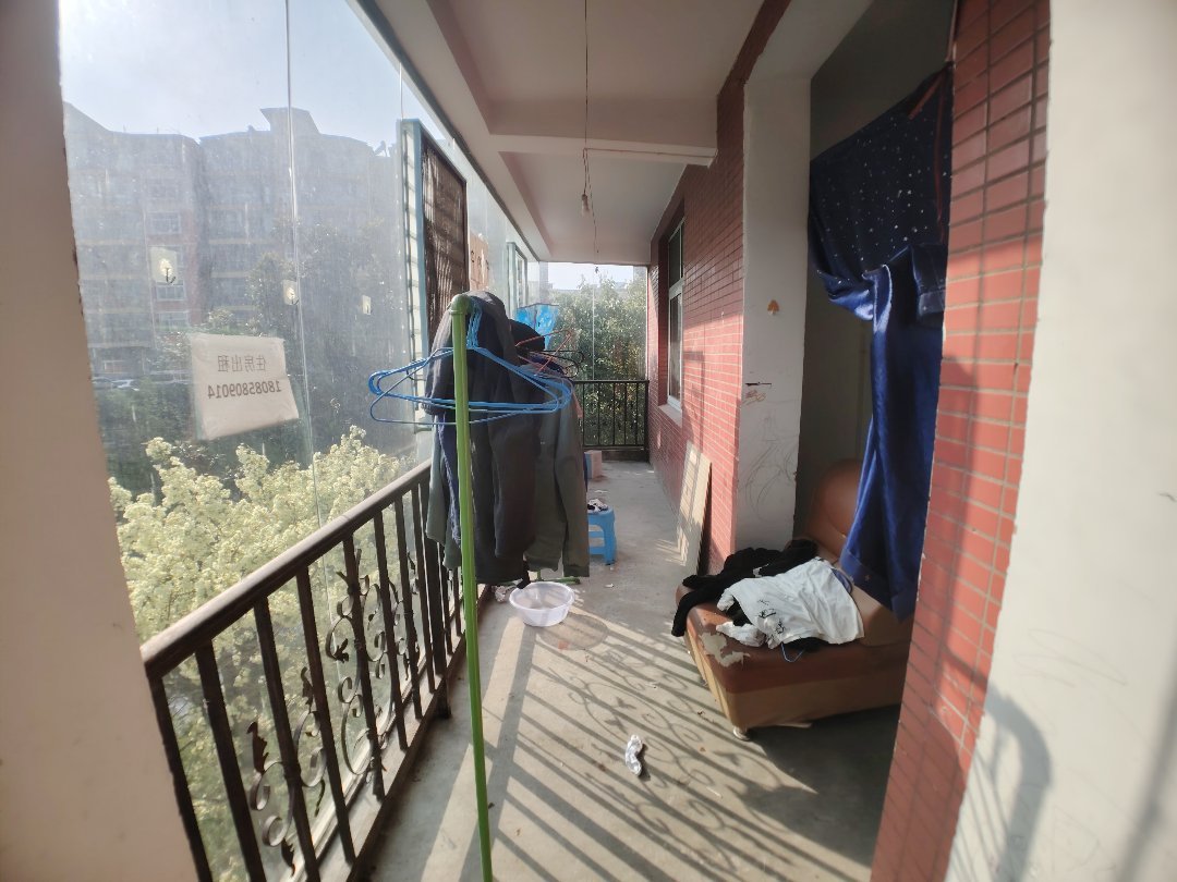 东方锦绣名门,双水锦绣名门 3室2厅2卫2阳台毛坯 使用面积大楼层好南北通11