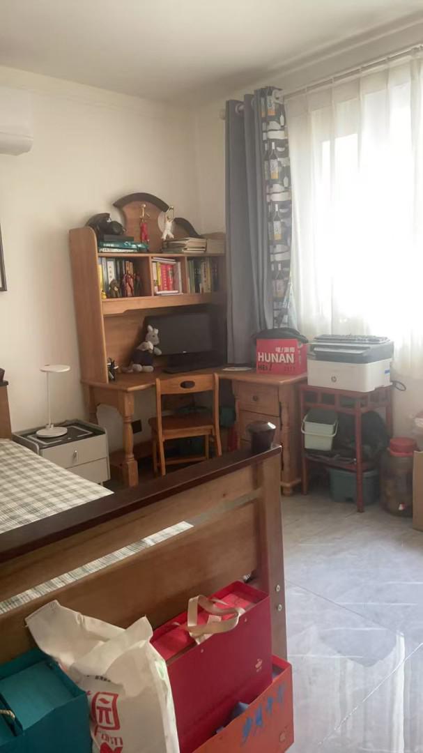 湖邸小区,湖邸小区110㎡3室1厅1卫1阳台精装,看房有钥匙2