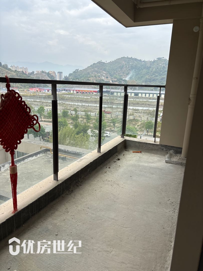 建发天行玺院,建发天行玺院115㎡4室2厅2卫2阳台毛坯边套不靠高速5