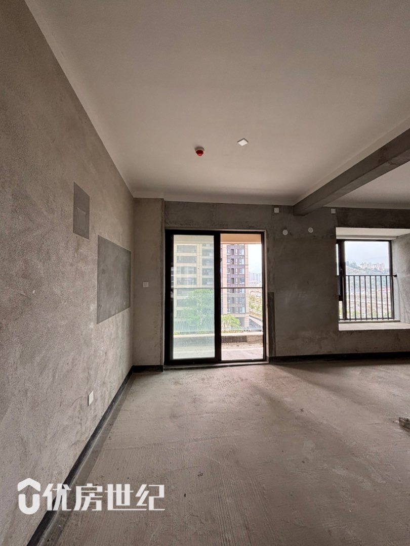 建发天行玺院,建发天行玺院115㎡4室2厅2卫2阳台毛坯边套不靠高速9