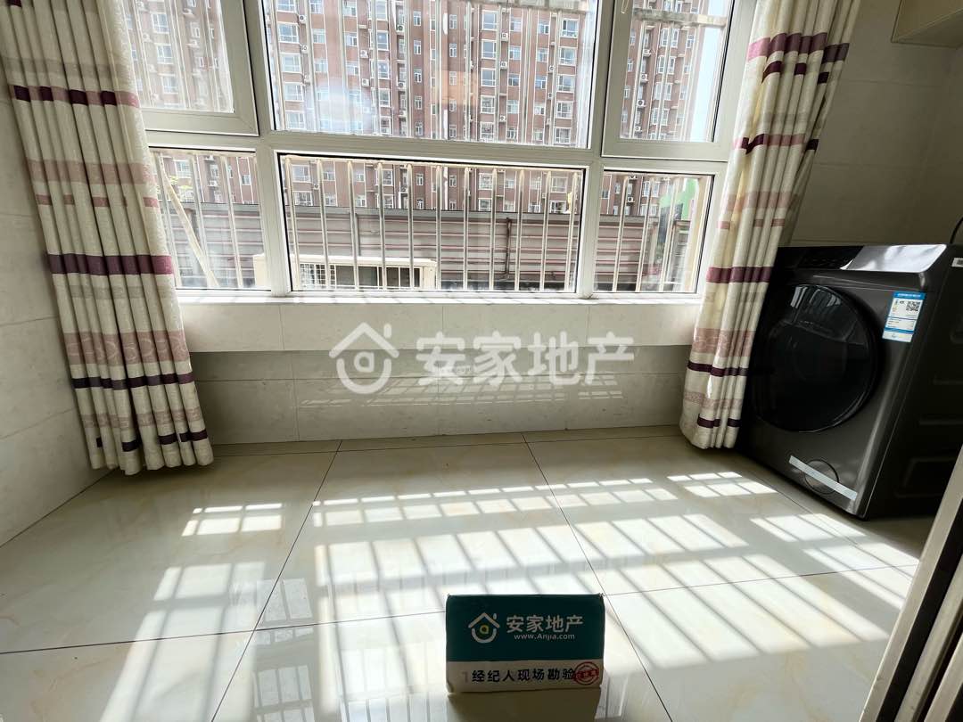 凤鸣苑,司庆甄选
凤鸣苑 两室好房。。9
