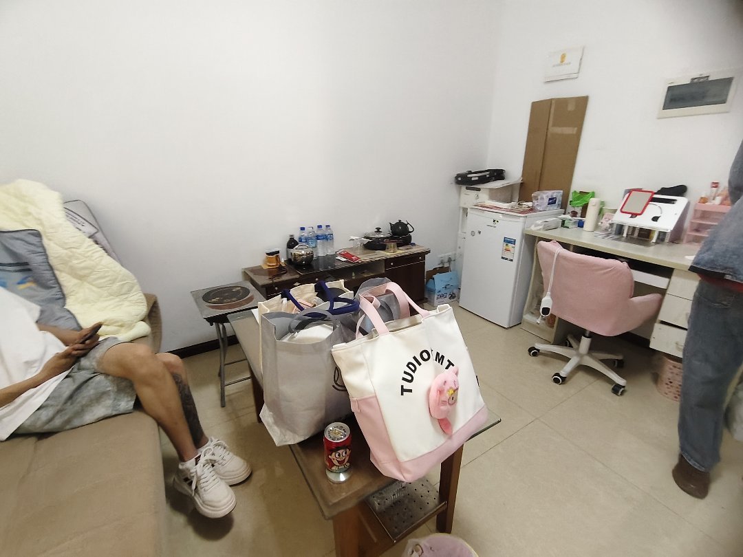 赢城世家,市中心赢城世家精装修证齐全房东出售5