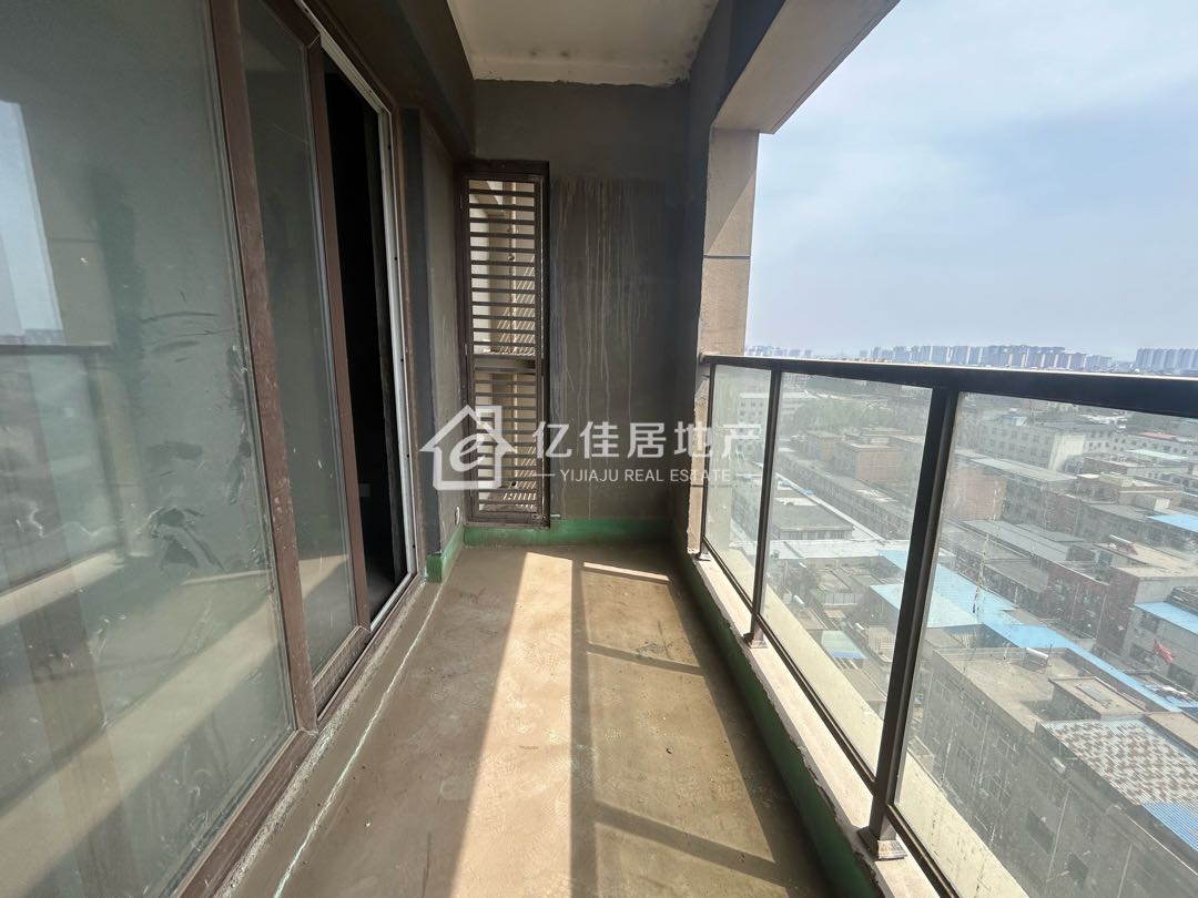 绿洲望嵩文化广场,绿洲广场 中间好楼层 百变毛坯 证在手随时过户3