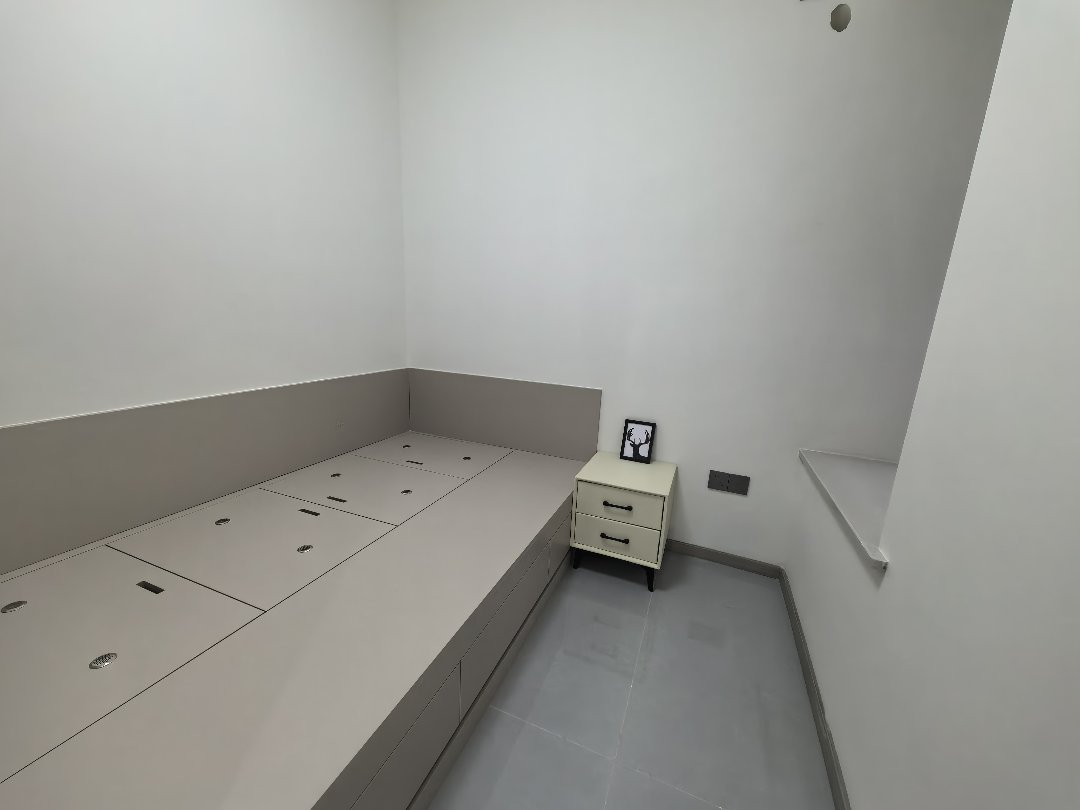 鸿森南城一号,龙湖沿二小旁,清水两室房东亏本出售3