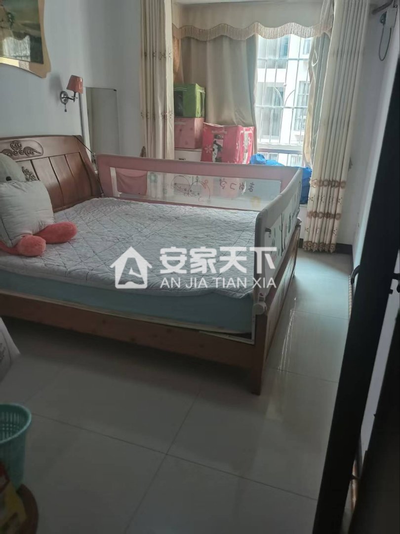 福源苑,高铁站出口福源苑 3室2厅2卫 120平42.8万4