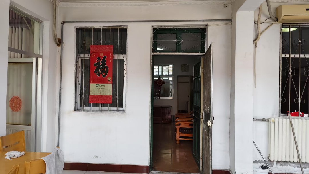 宁阳县企业局家属院,实验中学附近,简装两室一厅朝阳集体供暖双气已开带小院22