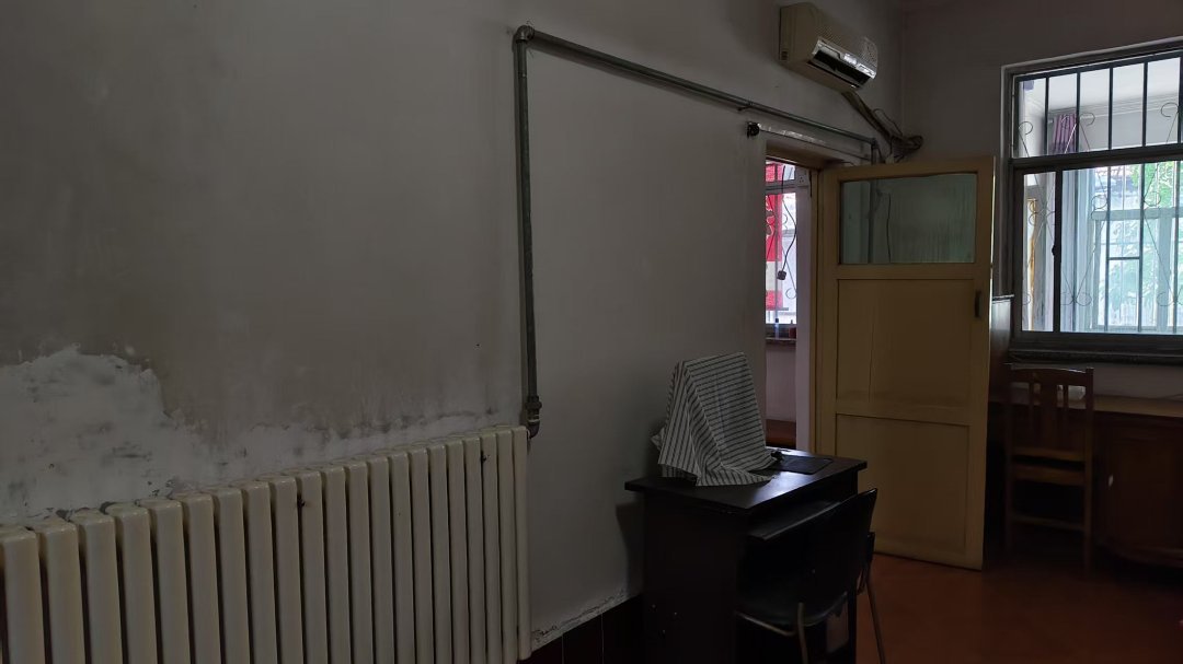 宁阳县企业局家属院,实验中学附近,简装两室一厅朝阳集体供暖双气已开带小院11