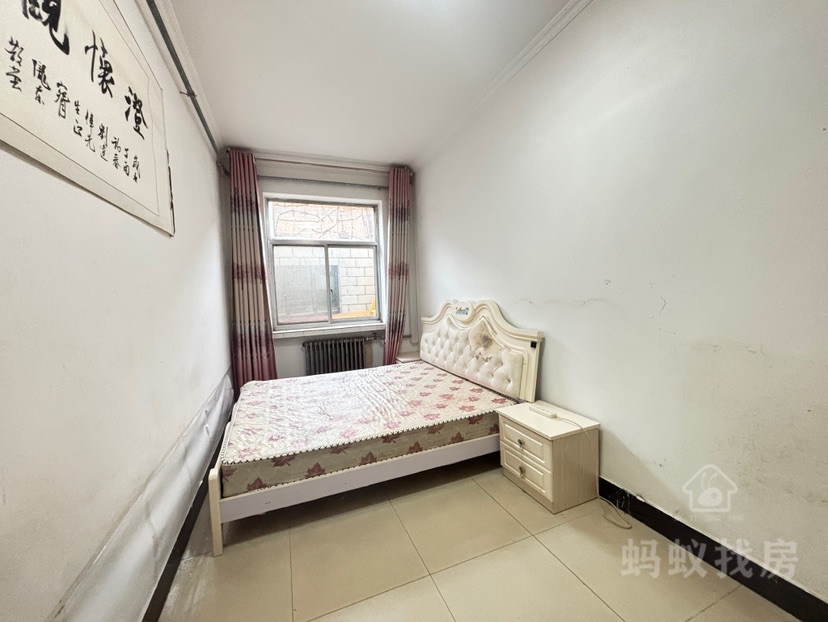 中元26号楼,周边配套设施齐全,地理位置优越3