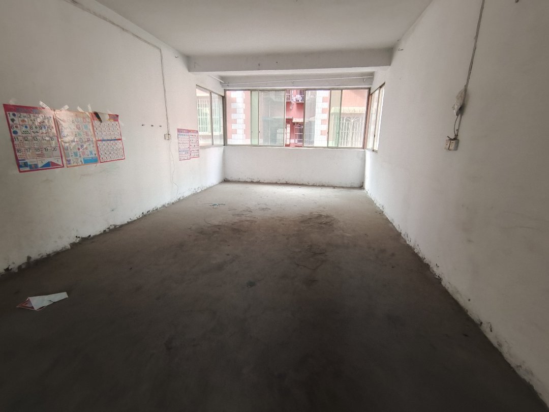 外环路阳光小区,外环路阳光小区120㎡3室2厅2卫毛坯,好房出售7