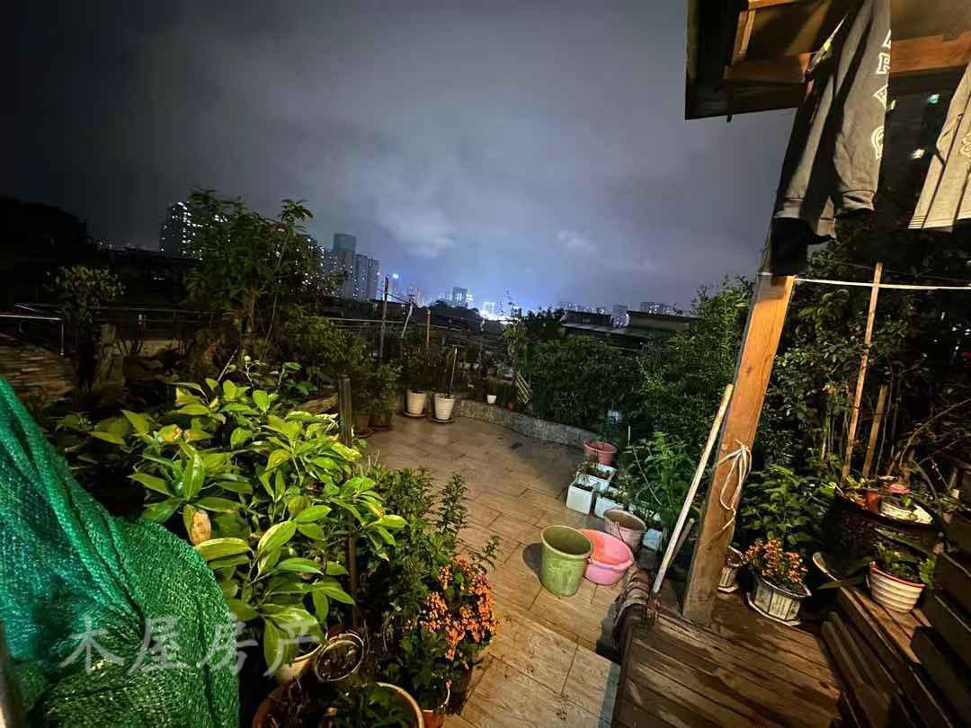 泰丰东方名城,普通4室2厅2卫0阳台南北通透,交通便利9