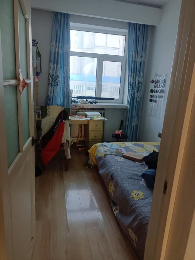 银府寓园,3室2厅1卫,房型正气,采光佳9