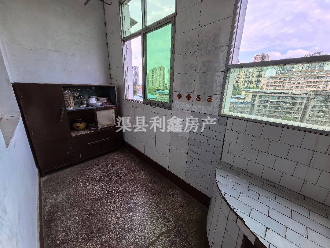 渠中,渠中98㎡2室2厅1卫1阳台普通,好房出售10