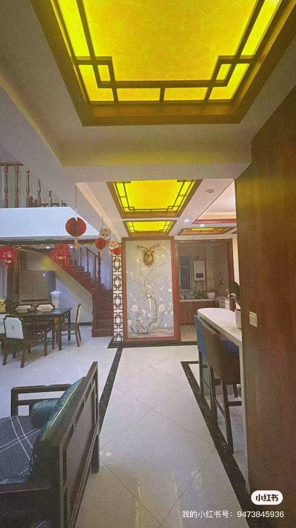 大唐世纪城,世纪城17+1复式,精装修,现116万出售,有证满两年4