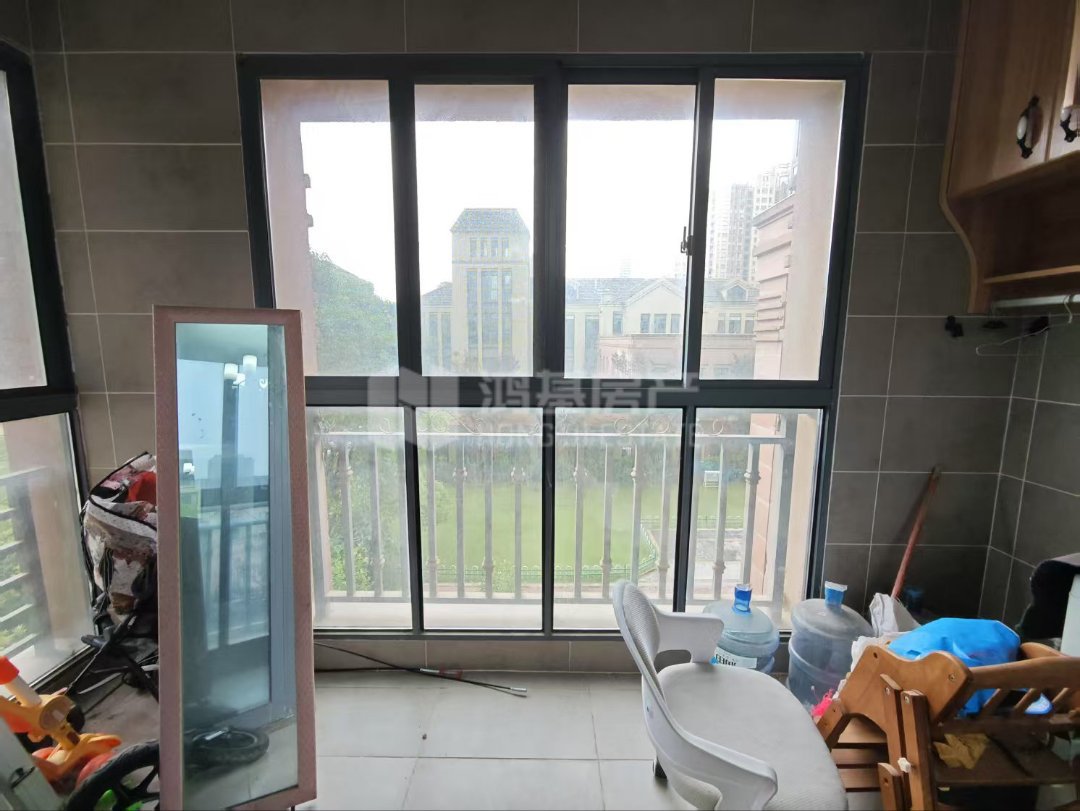 绿地玫瑰城,看房方便 提前预约 诚心出售2