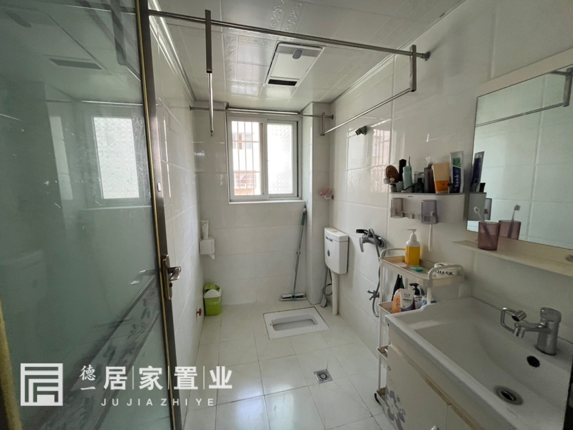 儒学南苑,儒学南苑 两房两厅一卫老证 带架空层 房东 急售 急售8