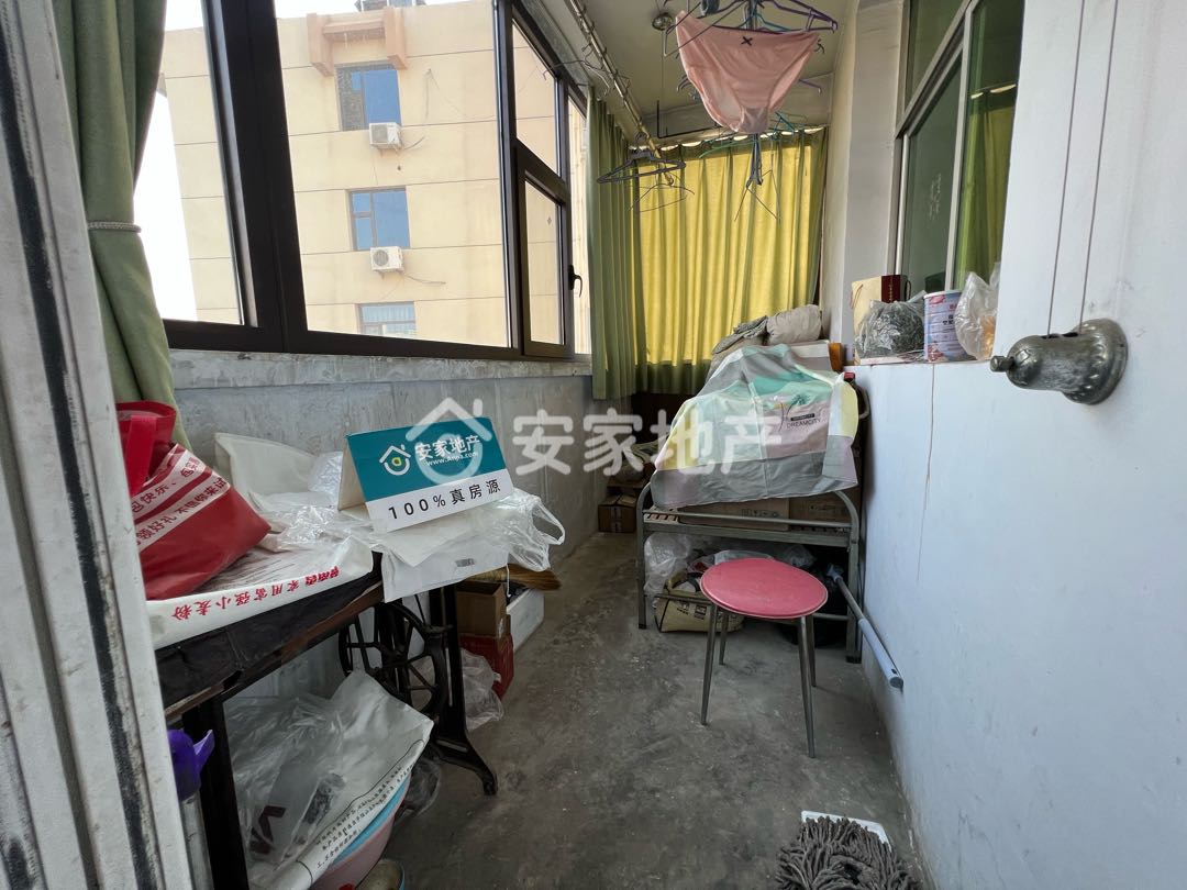 禹香苑东区,新改造外立面,断桥门窗,全明户型。4