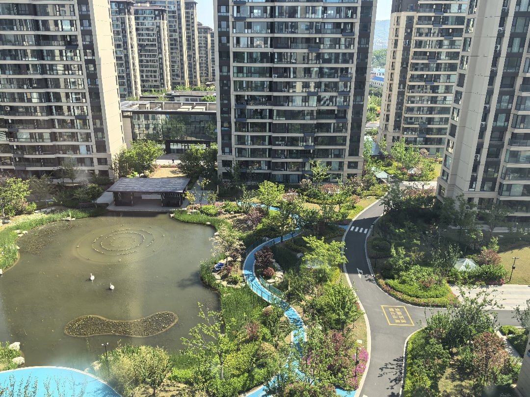 金猴观湖阅山,山大附中附小,哈工大南门,金猴观湖阅山3室2厅1卫2阳台毛坯15