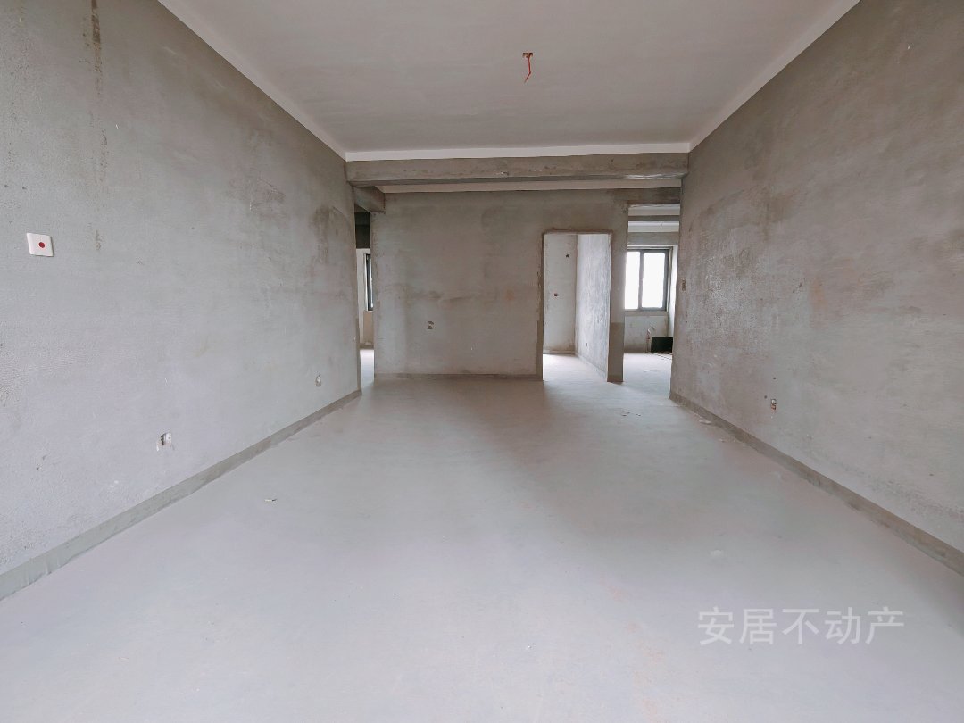 和兴南郡名城,河西和兴南郡名城毛坯3室出售 送超大阳台6