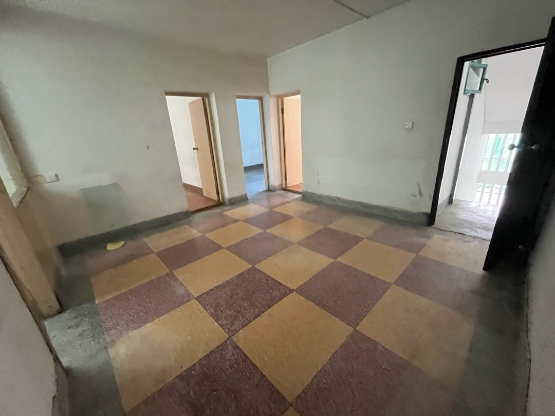 复烤厂二院,永昌小学复烤厂二院3楼南北向,划拨地,证满在手,院内停车方便9