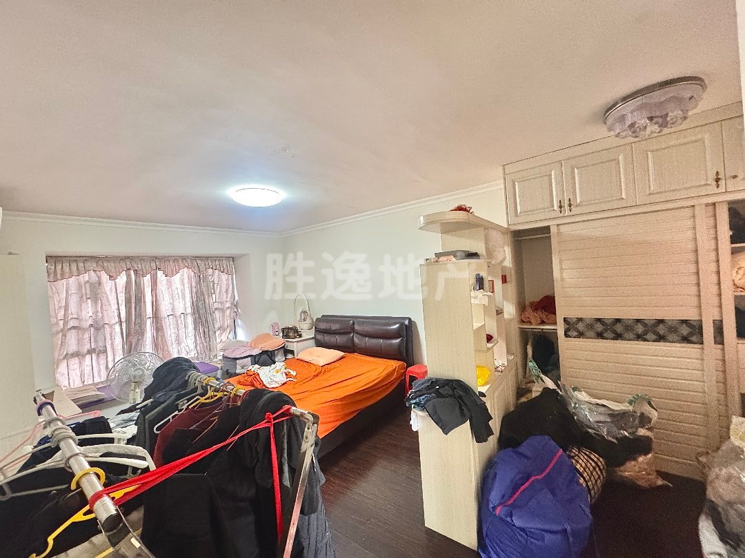 中海金沙湾,交通便利!户型好!4室2厅2卫1阳台业主急售7