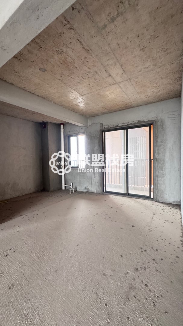 307地质队,毛坯大三房南北通户型,采光通风良好,享受无限阳光生活6