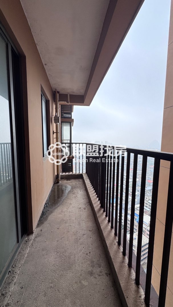 307地质队,毛坯大三房南北通户型,采光通风良好,享受无限阳光生活11