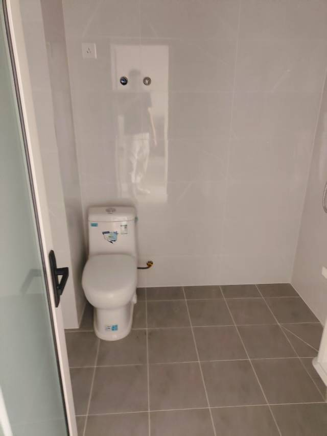 湖邸小区二手房出售