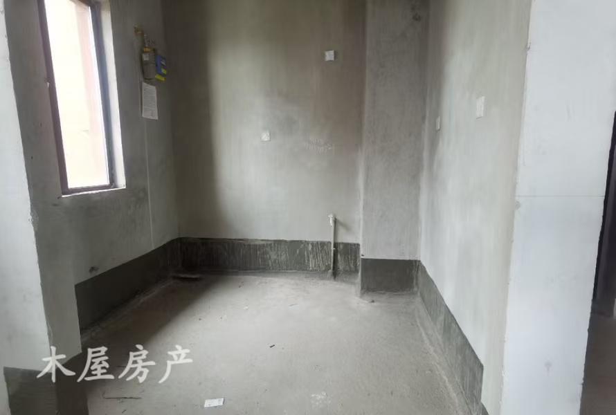 碧桂园凤凰城,碧桂园凤凰城交通便利毛坯3室2厅2卫1阳台尽享城市繁华8
