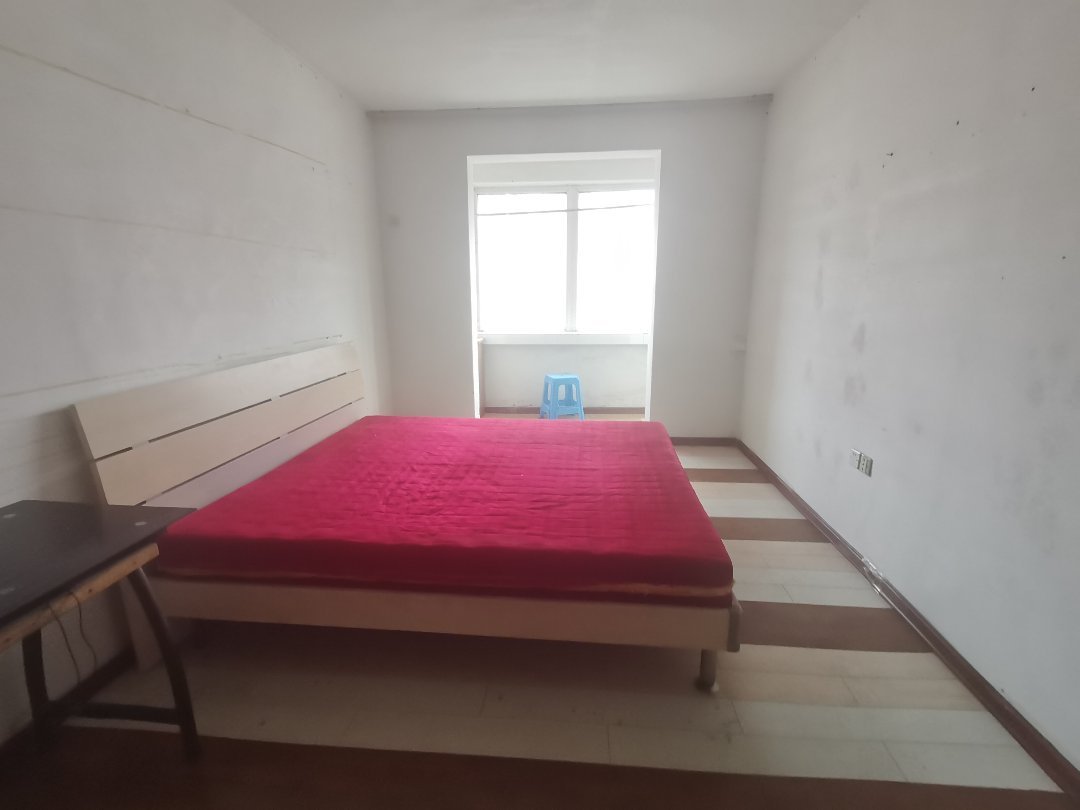 绿丹江苑南区,南北通透,2室1厅1卫0阳台全南,户型非常棒,有户型为证1