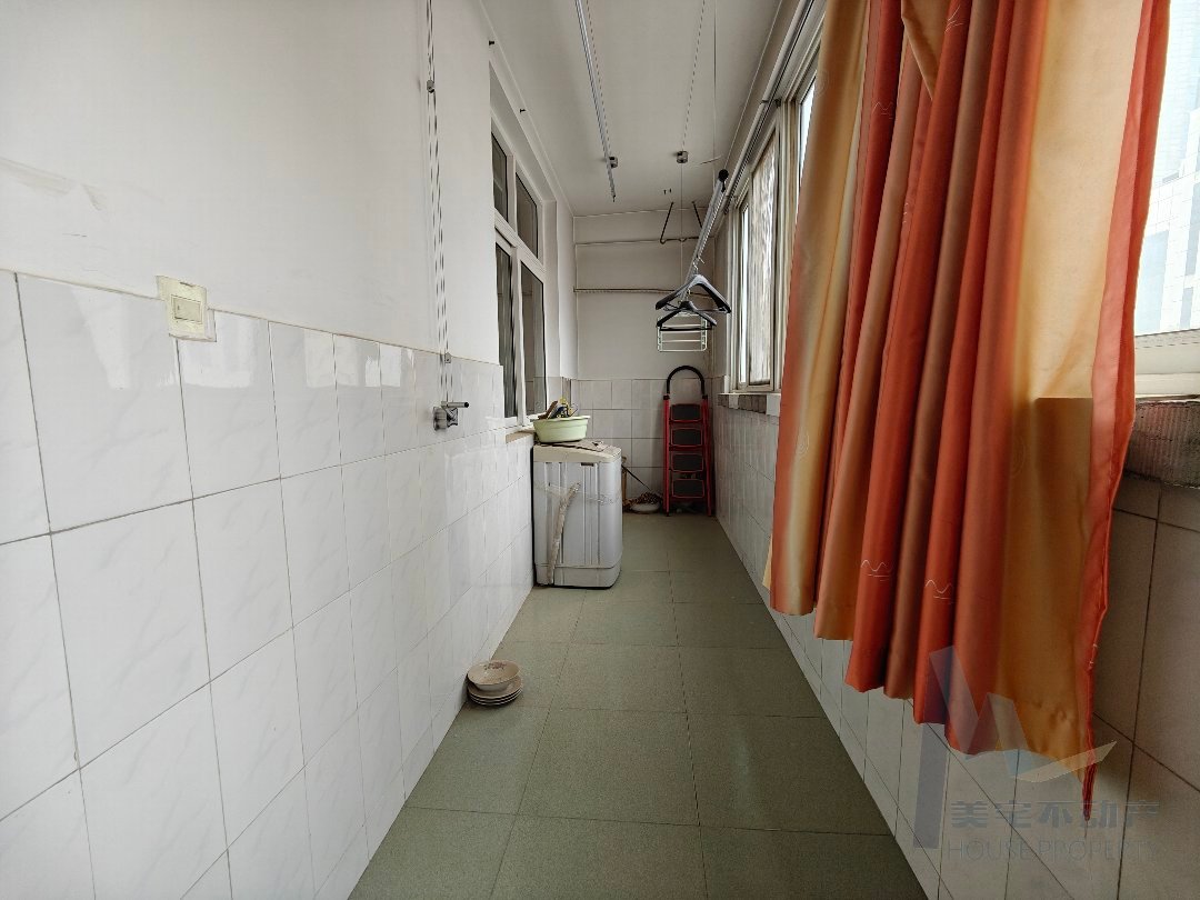 西三路中行家属院,普通户型——享受无限阳光生活4