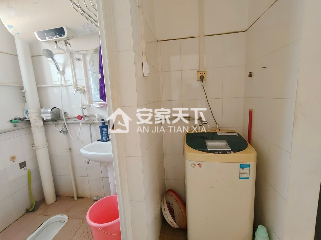光华苑,光华苑 3室2厅2卫2阳台普通 使用面积大楼层好7