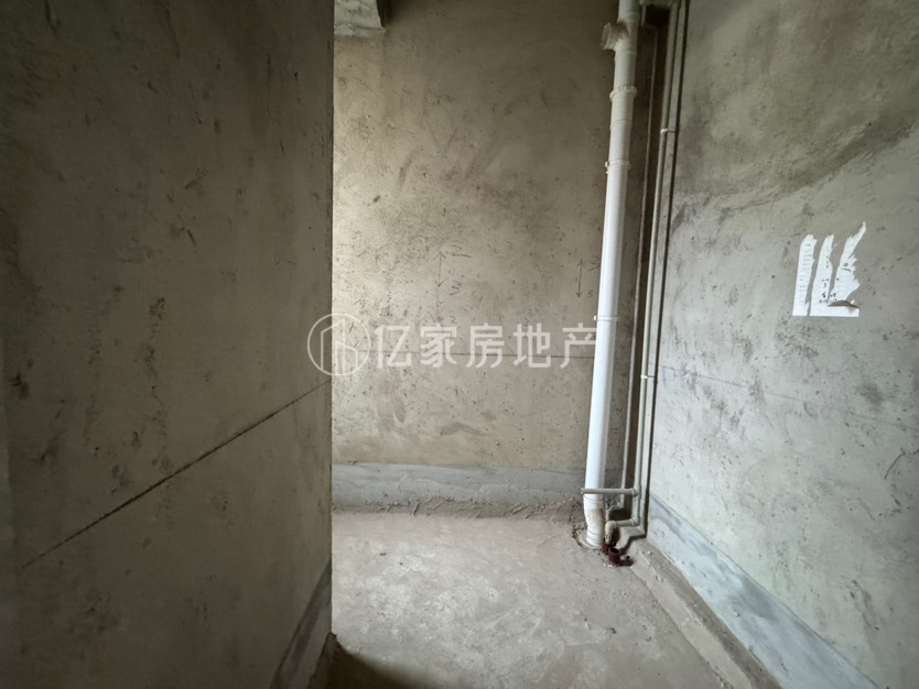 容县碧桂园,碧桂园别墅,带花园,即可即装修275万3