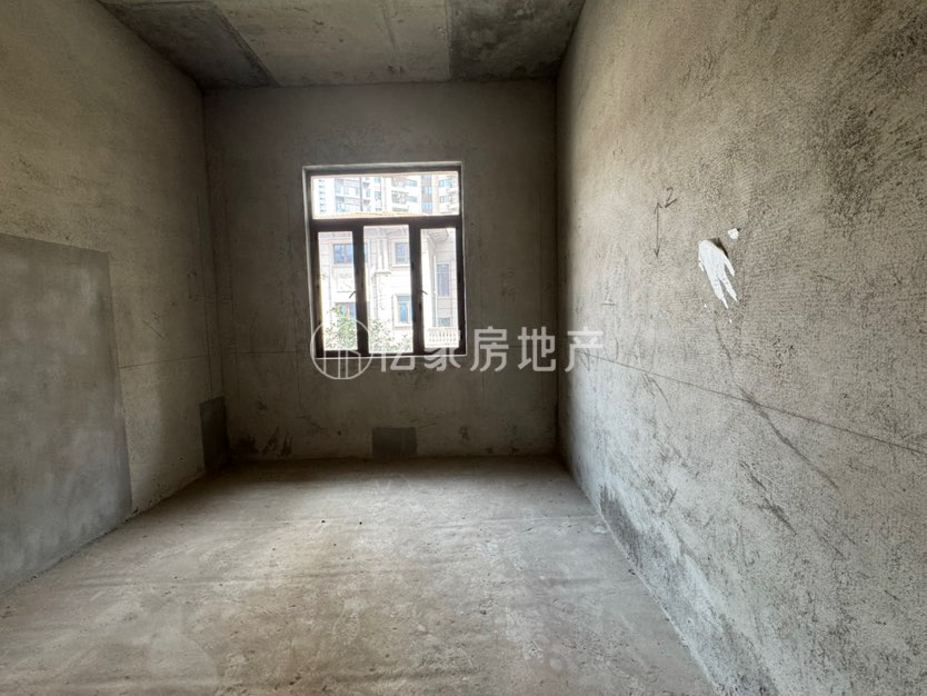 容县碧桂园,碧桂园别墅,带花园,即可即装修275万6