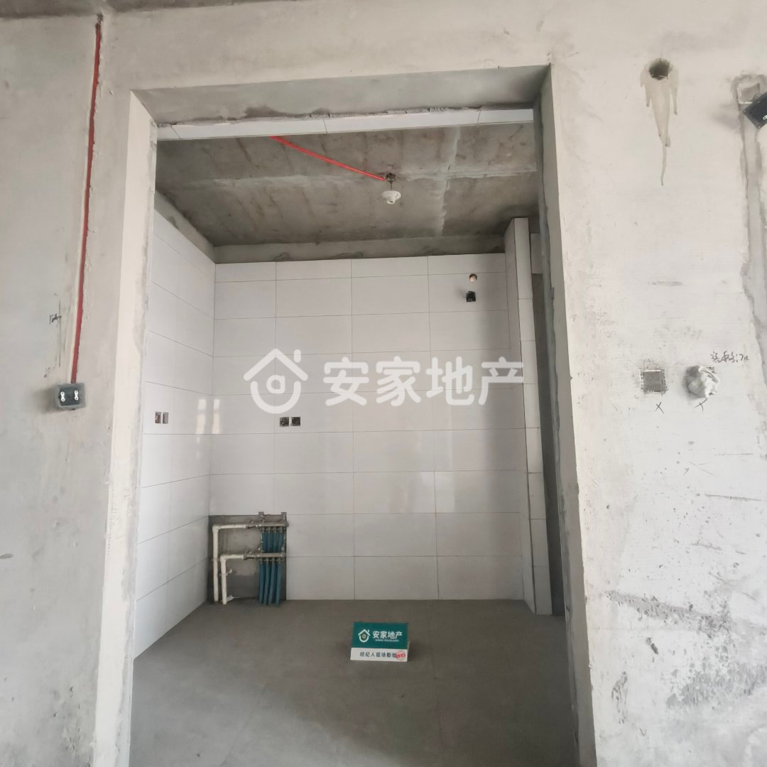 五洲观澜,难得一见的五洲观澜精装小户型 总价低,朝向好!5