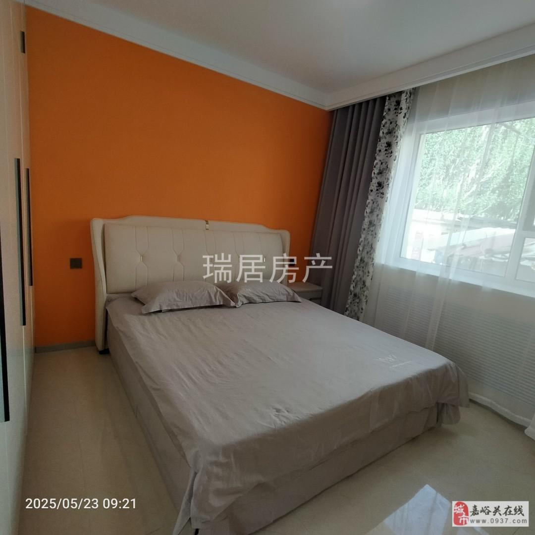 祁连街区,祁连街区95平3室2厅1卫1阳台精装售价573