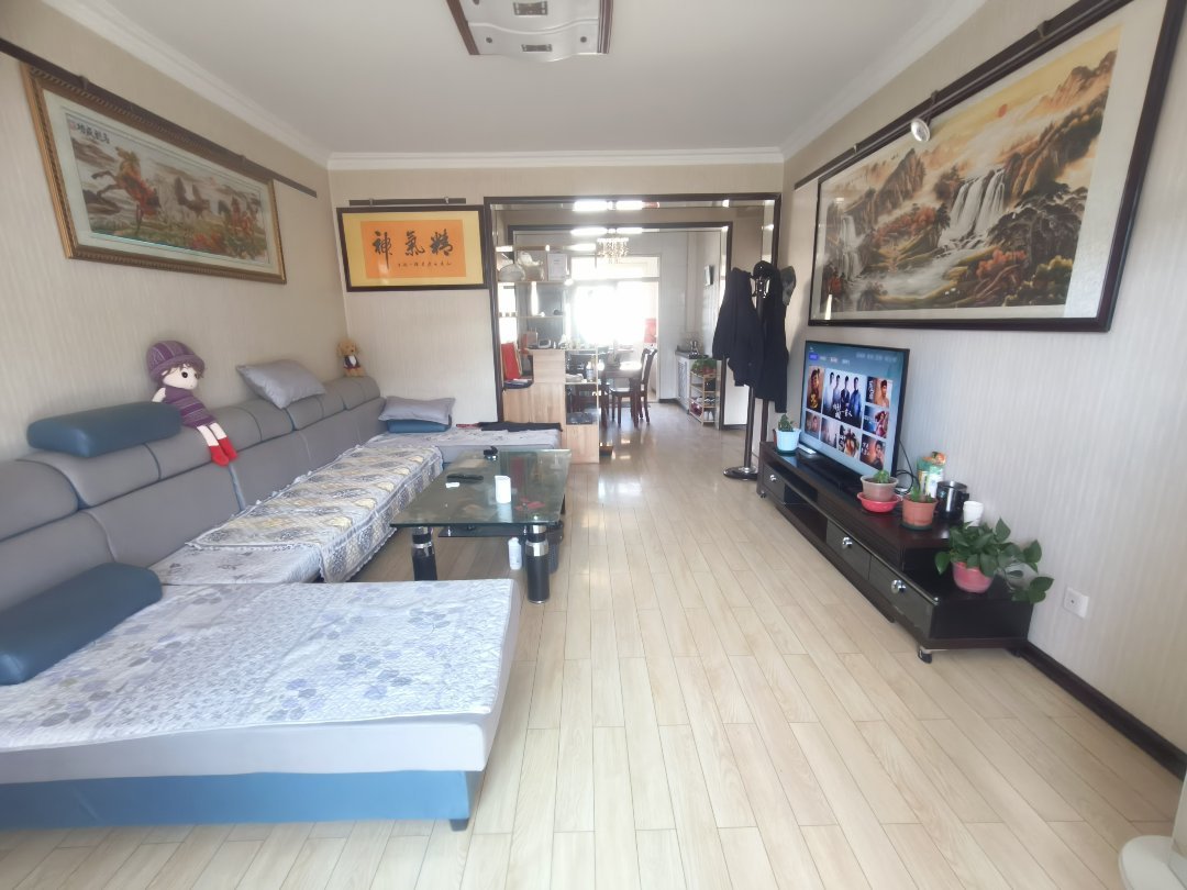 定运小区,定运小区,2室2厅。精装,拎包入住,可按揭3