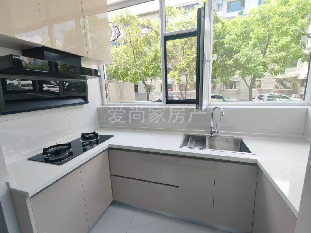 兰新小区,兰新小区 1楼 78平 2室 38万6