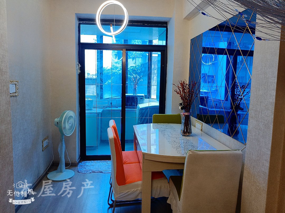 钟云山C区,钟云山C区周边配套完善,精装 有钥匙带您看5