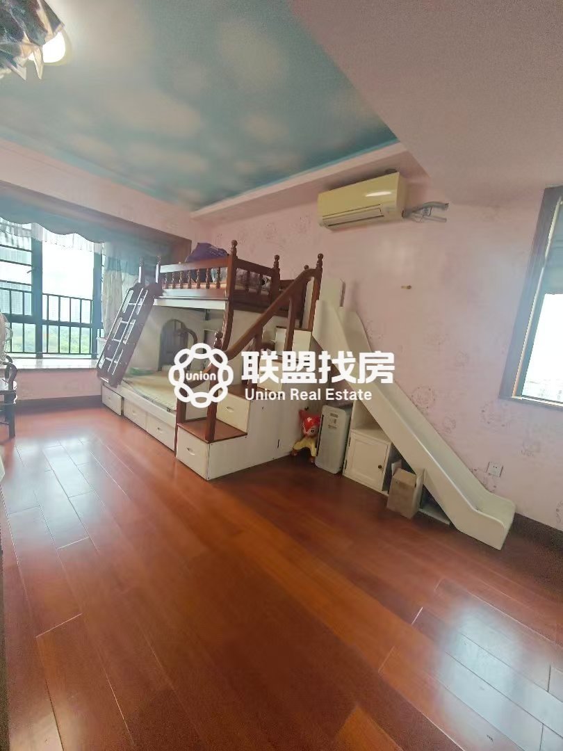 盛世名都,盛世名都精装4房,带入户花园,能看民族公园5