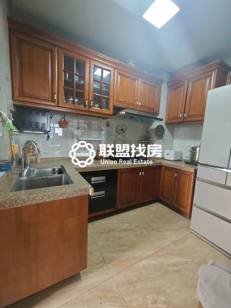 盛世名都,盛世名都精装4房,带入户花园,能看民族公园7
