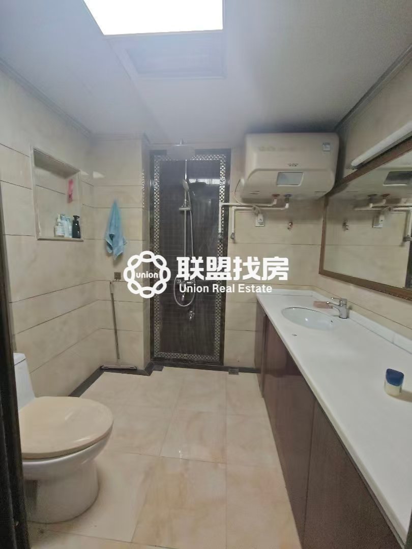 盛世名都,盛世名都精装4房,带入户花园,能看民族公园8