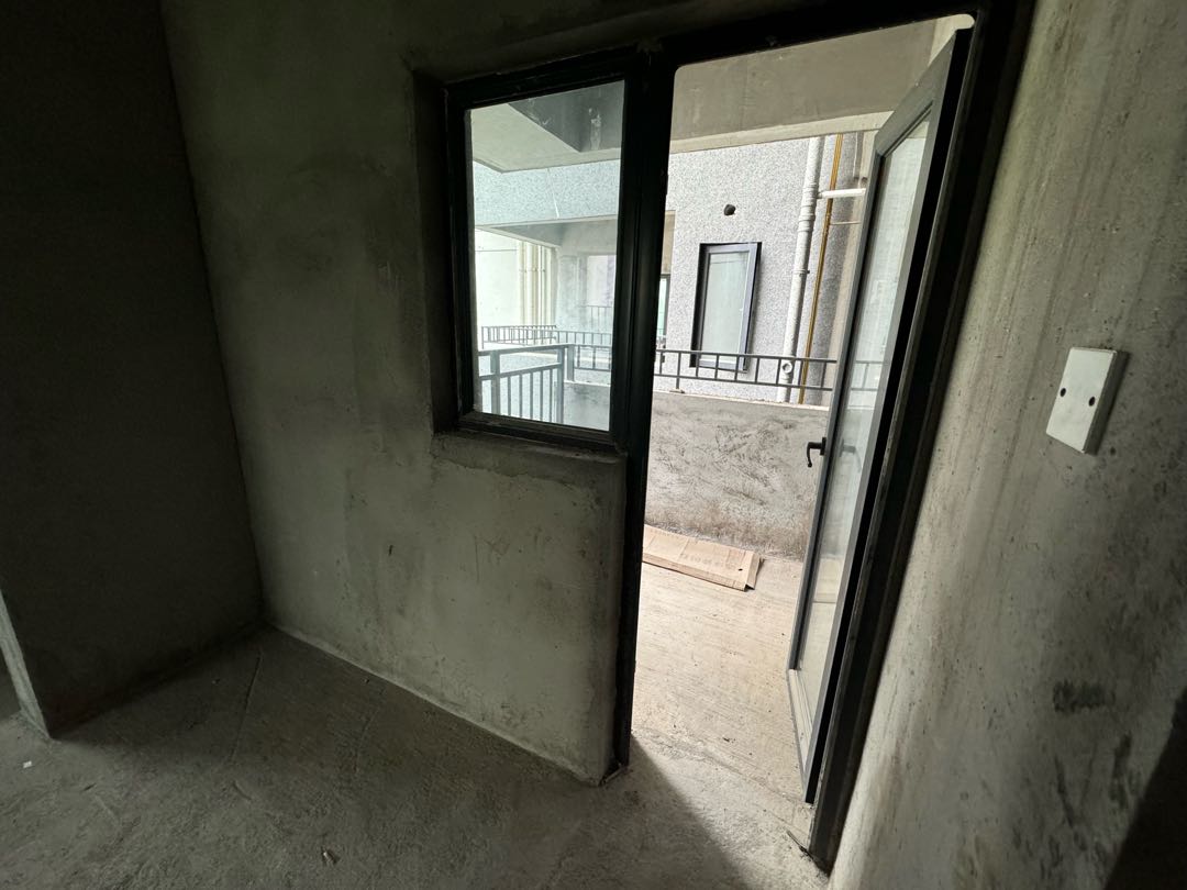 邦泰翡翠城,南北通透,3室全南,户型非常棒,有户型为证3